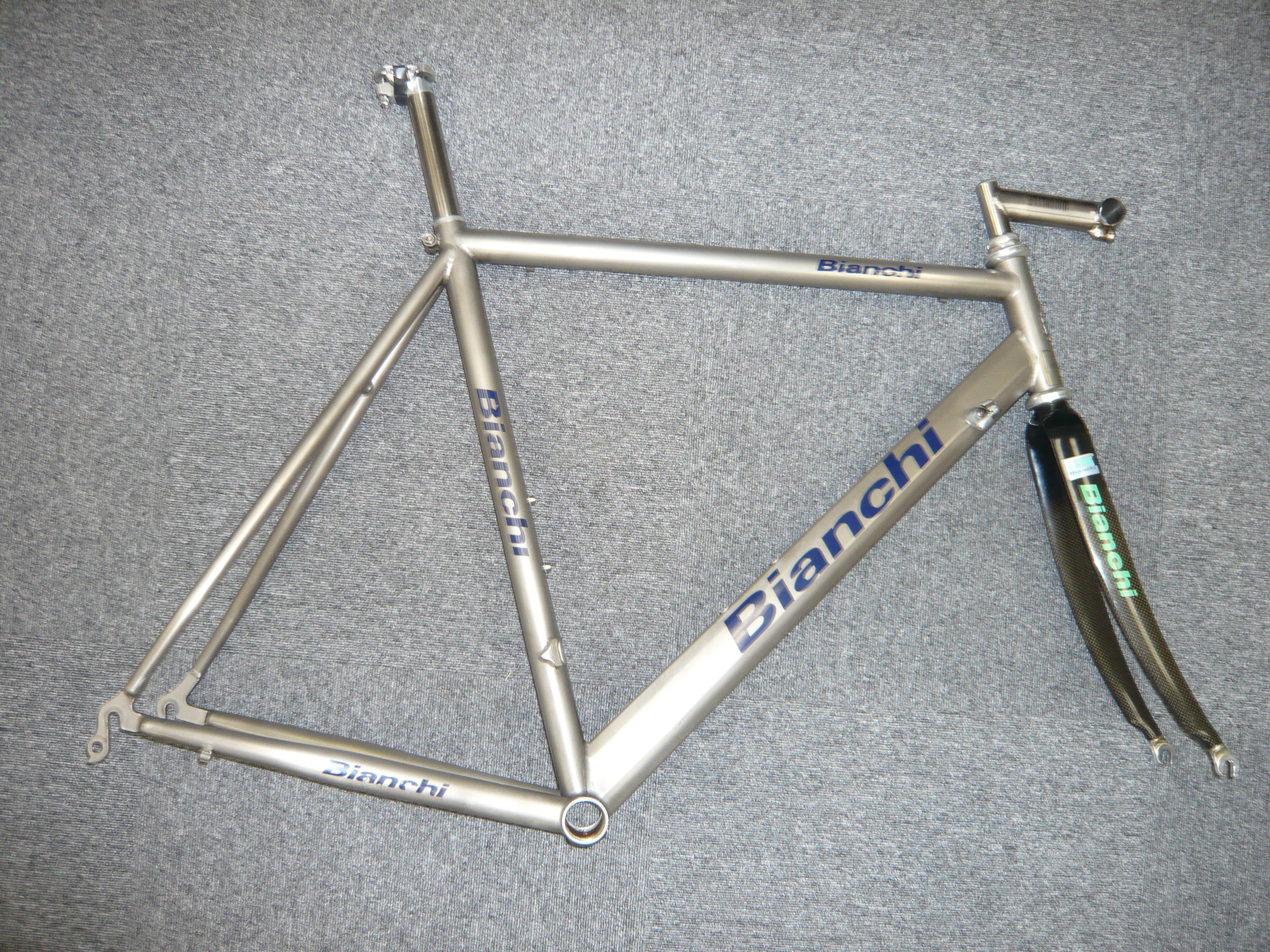 Bianchi TITANIUM（現有） - bike